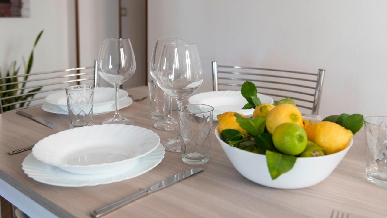 Casa Dei Lecci - Cala Gonone Apartment ภายนอก รูปภาพ