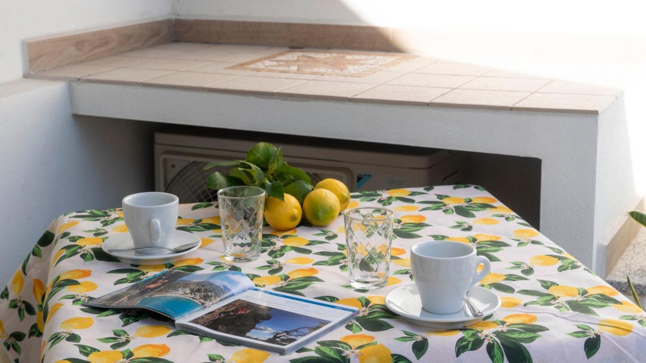 Casa Dei Lecci - Cala Gonone Apartment ภายนอก รูปภาพ